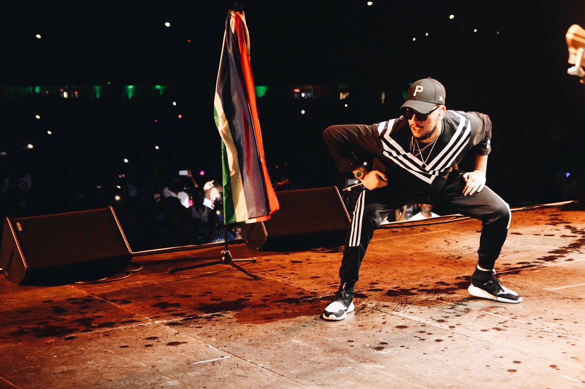 ThisisMfundo's tweet photo. @sfiso_classic @NtombenhleShozi @bbentosh @ndumisokwela @IntokozoFm @nathikabiyela @akaworldwide #IPickAKA any haters? π https://t.co/Mhi3bPWwg6