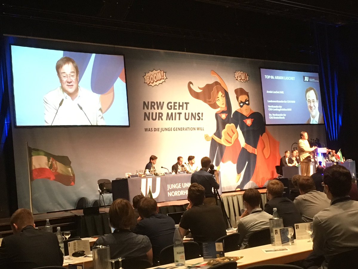 JungeUnionHamm's tweet photo. Die JU NRW singt für den designierten Ministerpräsidenten @ArminLaschet "Oh wie ist das schön" und wir aus Hamm singen natürlich fleißig mit https://t.co/GQNtEmdJw3