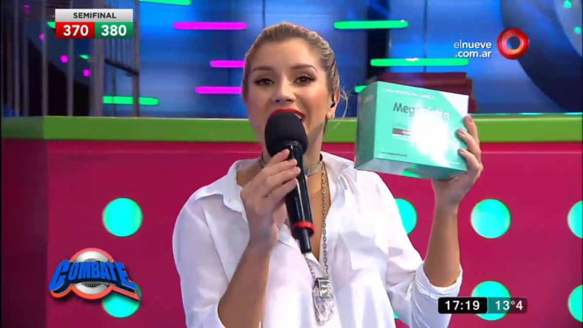 agusescaleraa's tweet photo. Que linda esta la conductora🎤💛 que dupla🔝 @laufer4 @polloalvarezok #ArrancaCombate https://t.co/anRpuSvpT6