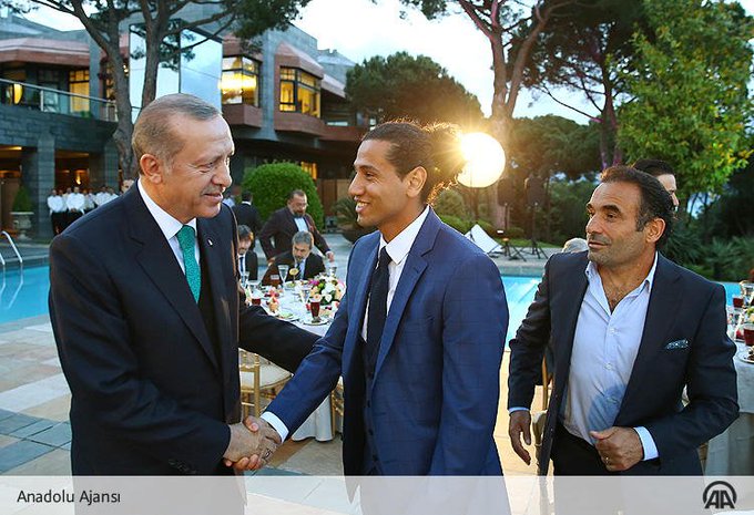 Resmi Twitter'da görüntüle