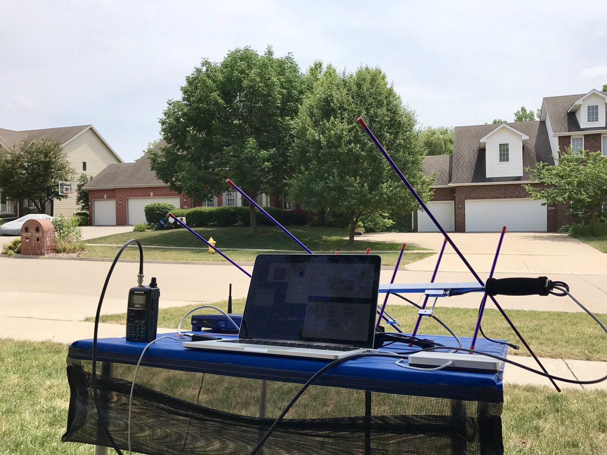 K0FFY_Radio's tweet image. SDR lawnchair portable for Lilacsat-1.