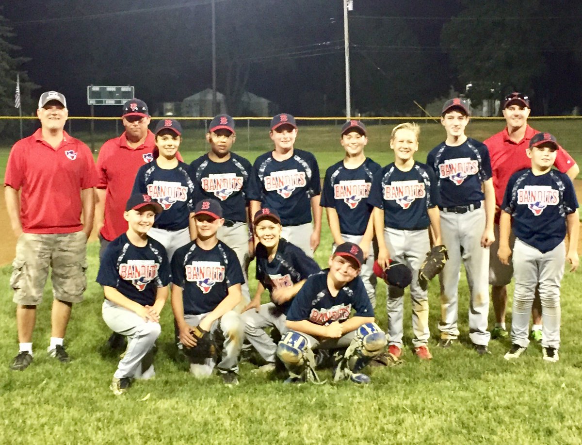BanditsBTBA's tweet photo. Congrats 12A Blue! 3rd place in the Bloomington Tournament and a ticket to state!
#StateTicketPunched #GoBandits https://t.co/id2g765KzI