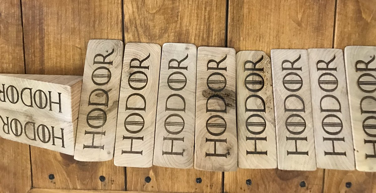 niamhshields_'s tweet photo. I also invested in a new doorstop at Maker House #InOttawa. I love it more than anything๐ชโ๏ธ #ExploreCanada #winteriscoming #holdthedoor https://t.co/ZSEYJfh9YZ