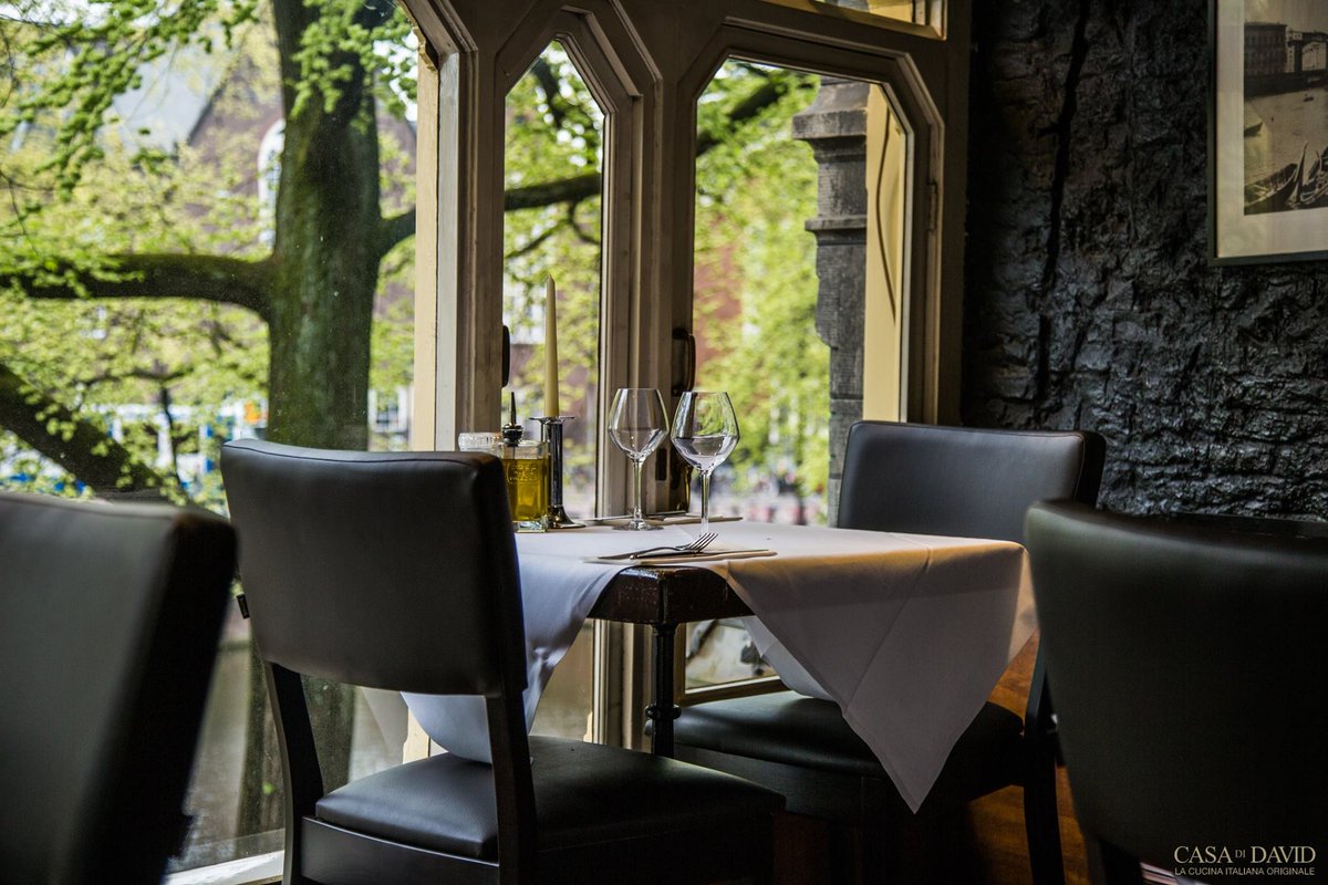 CreatingBuzznl's tweet image. We are set &amp;amp; the kitchen will be open at 17:00. Who will be the lucky guest at the table with a view? 
casadidavid.com/menu/
#casadidavid