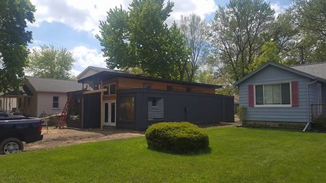 c3venture's tweet photo. Have you seen this amazing #containerhome #C3UP is building in #Ferndale?! It's almost done! #boxhome #cargocontainer #shippingcontainer #C3 https://t.co/ANxZpPNzDv