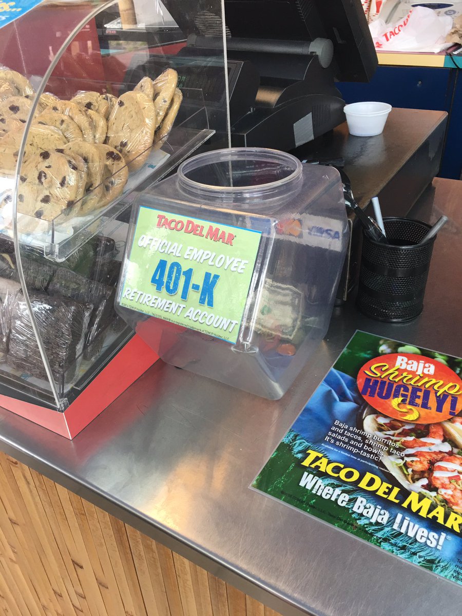 NWVultures's tweet photo. This is probably the shitties company printed advert I've ever seen. #TacoDelMar https://t.co/BDuSn2rPAK