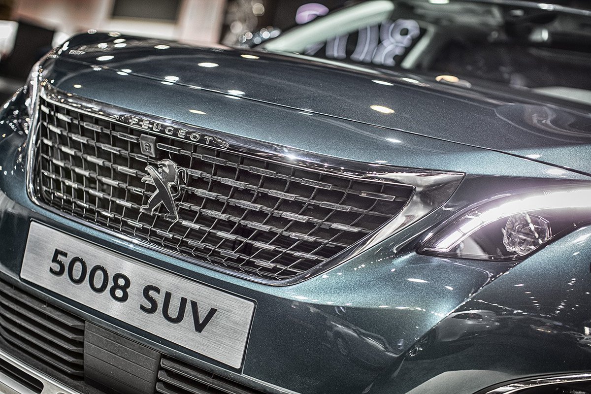 peugeotarg's tweet photo. ¿Ya visitaste nuestro stand en el #SalonAutoBA? Contanos cuál va a ser tu próximo kilómetro con Peugeot usando el hashtag #MiProximoKM https://t.co/ulaO73TSHN
