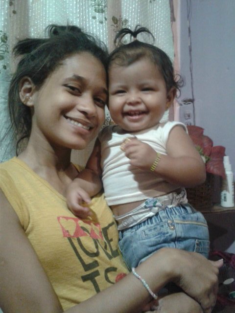 InaisBenitez's tweet photo. Con Mi Ñecaa Te Amoo Princesita Mia, Eres Lo Mejor Mega Enamorada De Tii Valen <3 I&amp;J https://t.co/mYIsLIkNGt