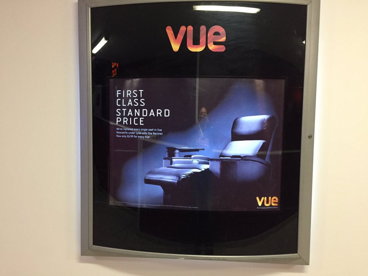 Marksims77's tweet image. I'm sorry @ODEONCinemas @cineworld but @vuecinemas has excelled itself #FirstClassSeats