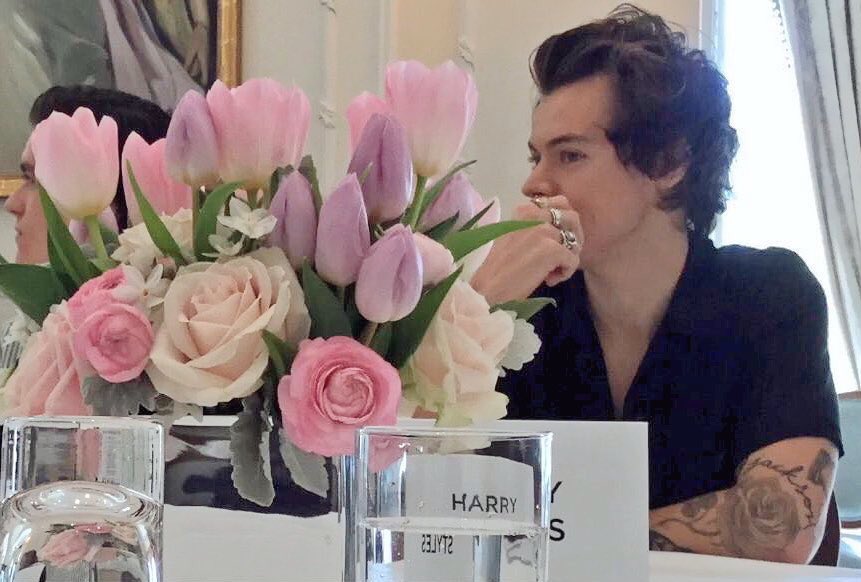 harryposts's tweet photo. How pretty https://t.co/jdZPeLTMEH
