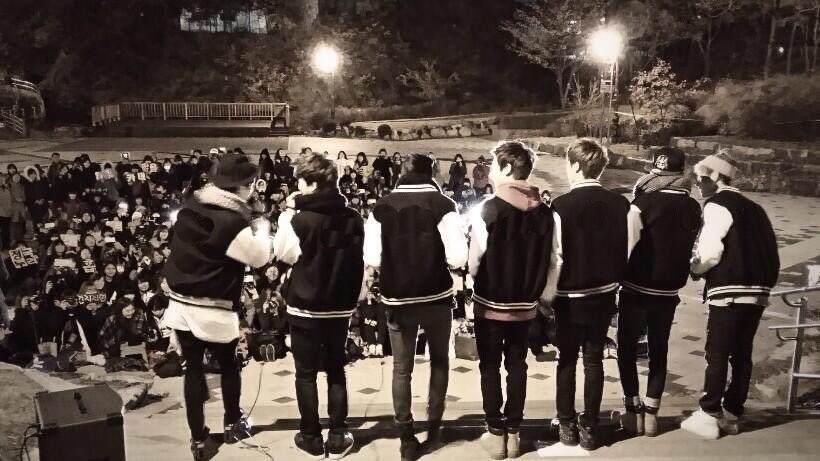 whyparkjeon's tweet photo. O mundo, da voltas.

#4yearswithBTS https://t.co/GzW8jKEAeB