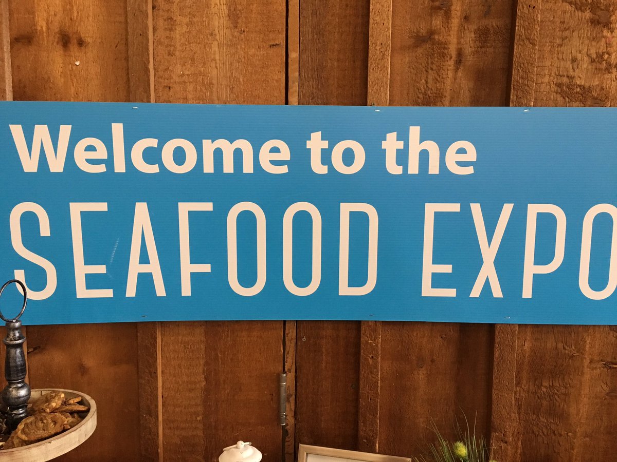 VicsMakesSteak's tweet photo. Some serious #education on #aquaculture and #sustainability here. Fantastic to see! https://t.co/ERhxxzOBP2