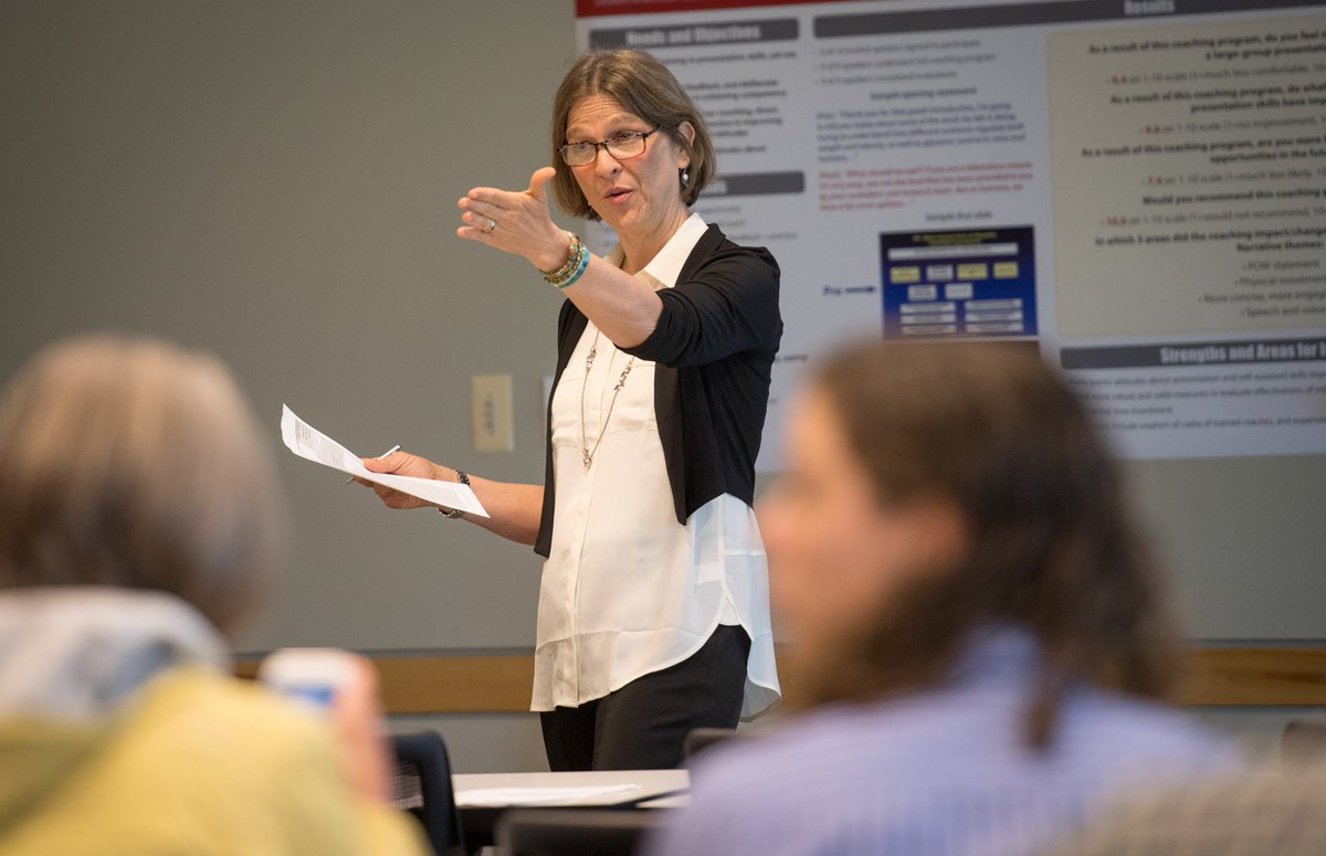 uw_medicine's tweet photo. Dr. Elizabeth Trowbridge presents at a @SocietyGIM national meeting of leaders in #internalmedicine https://t.co/H989tVPpBA https://t.co/dTEKzvvqNF
