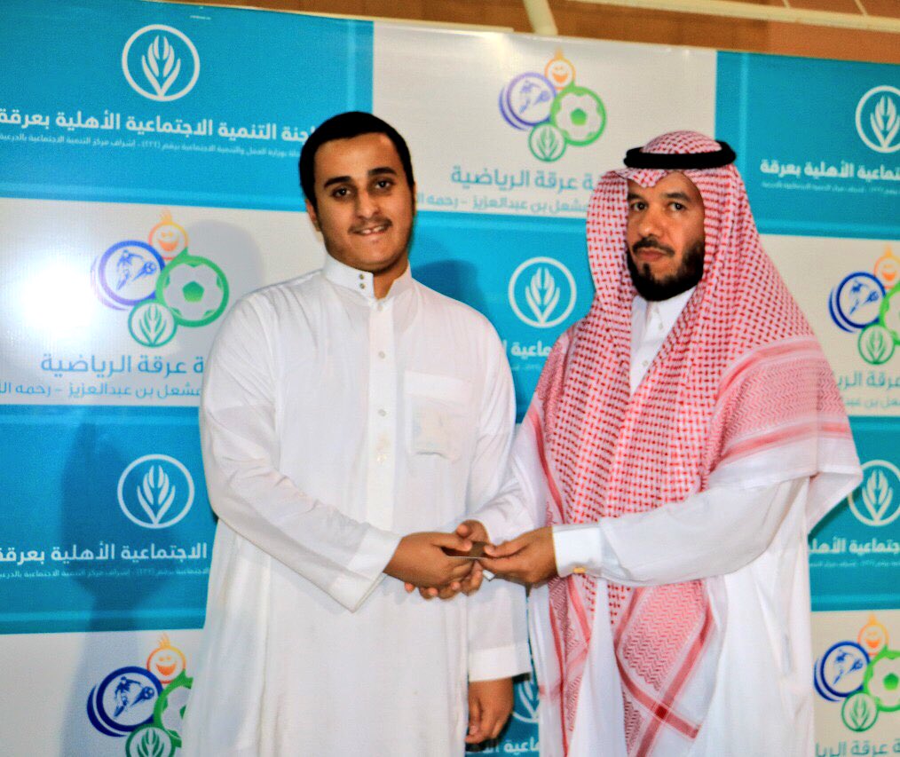sportergah's tweet photo. اللجنة المنظمة لـ #بطولة_عرقة_الرياضية قامت بسحب على 10 قسائم شرائية مقدمة من كارفور فرع #عرقة للجماهير الحاضرة .. https://t.co/rJK3FeeOmL