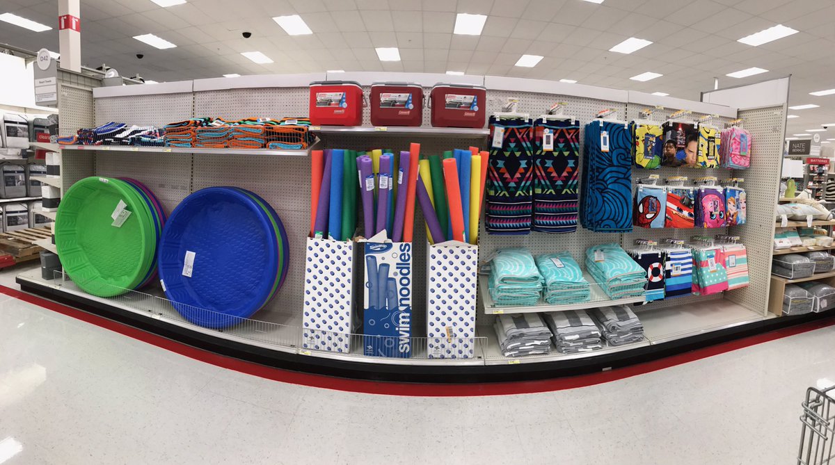 No towels, no problem! #T2486 #KeepingSummerGoing <a href="/homies1984/">Shannon</a> <a href="/UCTomcat/">Tom Ploetz</a> @I_Tob26 @Musgrove_Hannah <a href="/rickd0055/">Rick Dengelegi</a>