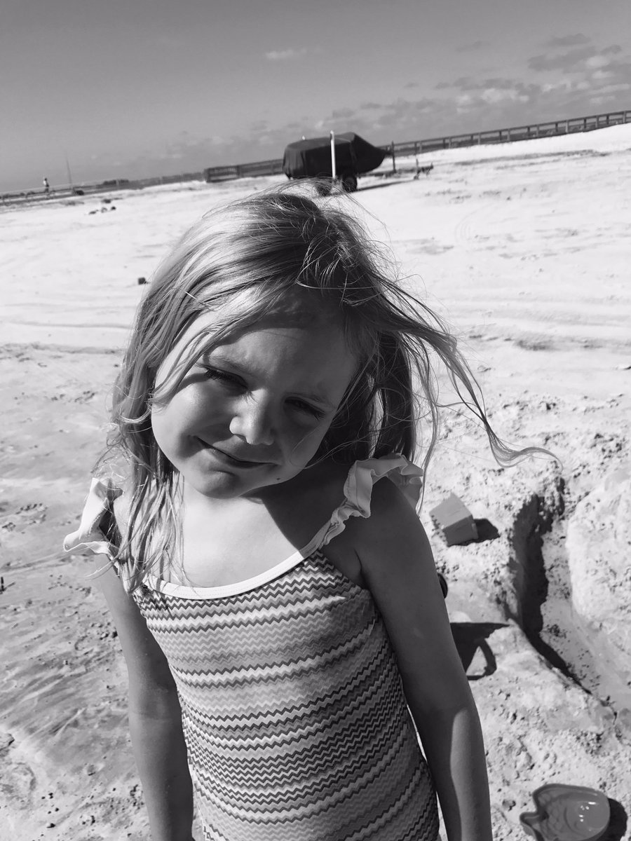 westwind12_andy's tweet photo. Missing Florida and my kids... nice break for me and Wifey but still miss em! https://t.co/RbQwgEzg1k