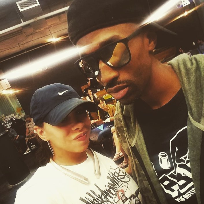 hankshocklee's tweet photo. Out to @flyladydii and @djpolaritybx 💥#hiphopculture #hiphophacks #music #inspirechange #musicproducer #creativedi… https://t.co/6b40TJS60r https://t.co/iFjM0YPv4J