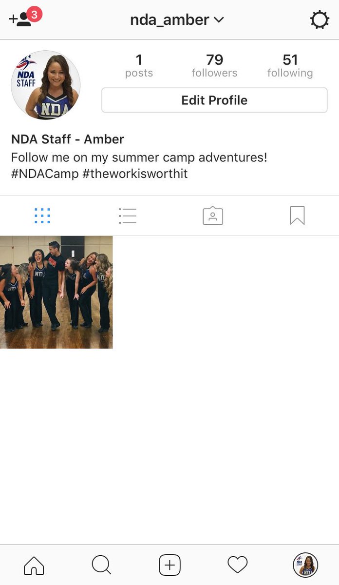NDAAmber's tweet photo. PSA: I'm now on INSTA!!! Do your girl a solid and throw me a follow! 😘❤️ 📷: NDA_Amber https://t.co/8aZDBlklyb