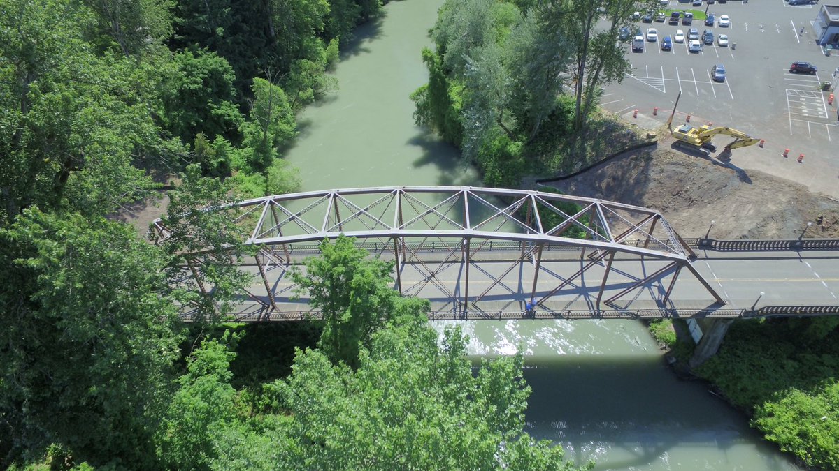 hazardlm's tweet photo. #bridgestreetbridge awaits long replacement fun 2 watch from above @CityOfSumnerWA @thenewstribune @komonews #dji #06112017 #history https://t.co/YGgSVQbjkv