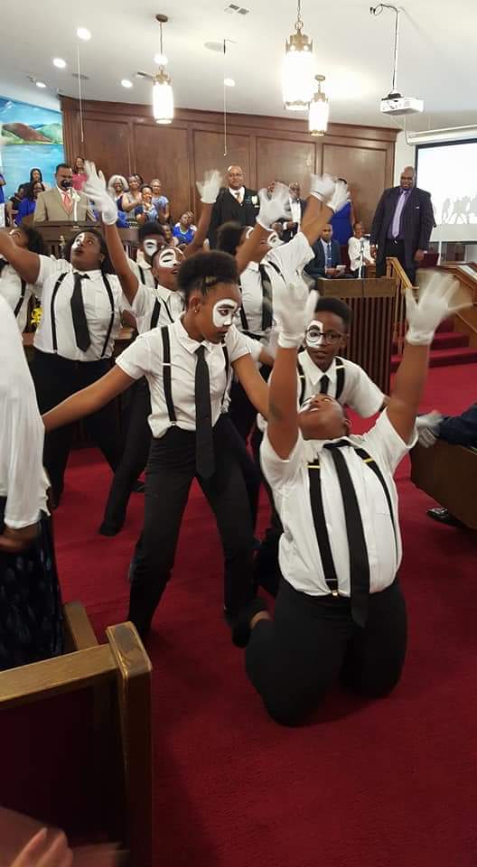 NewZeal_NHBC's tweet photo. New Zeal Mime Ministry
We don't come to entertain....this is our ministry
#Prsise Beyond Words
#NewHopeExperience https://t.co/eL1ExRMUrI
