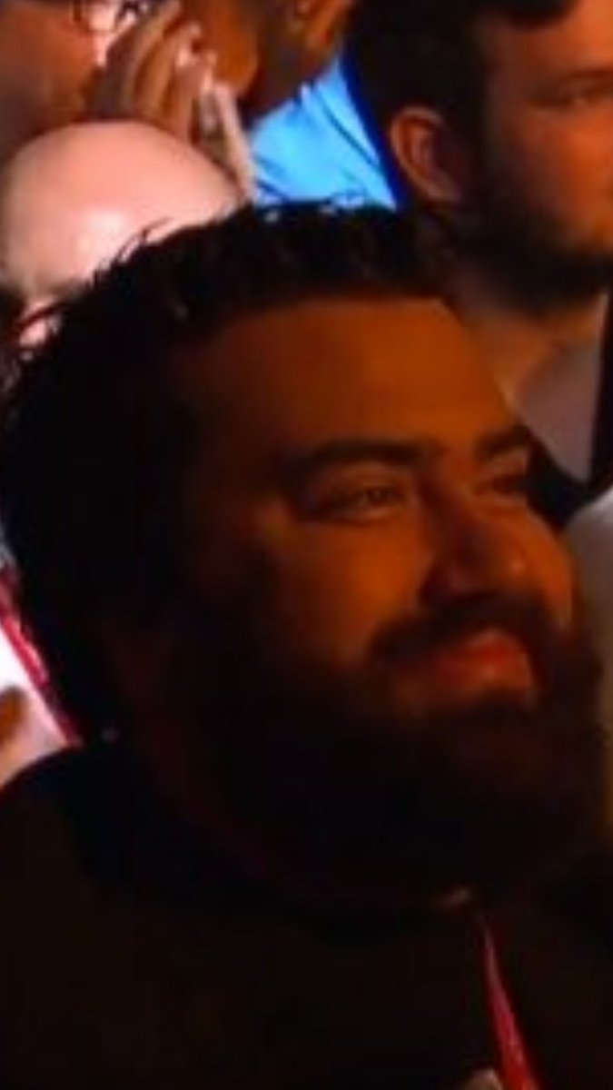 sleepy_eevee's tweet photo. When you see somebody succeeding and you're genuinely happy for them. @JKCompletesIt https://t.co/U2dXtFLIih