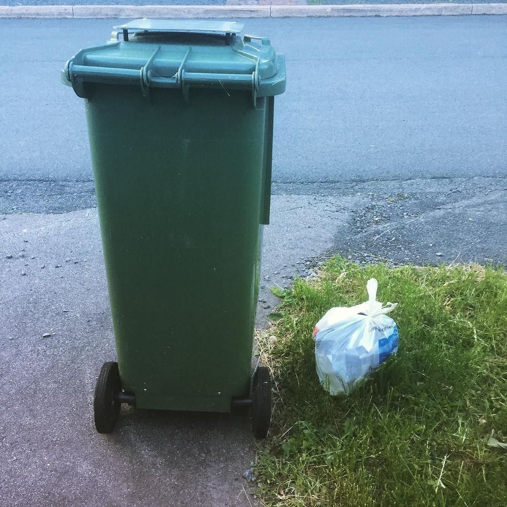 sharemerica's tweet photo. I know, my work is trash. The little tiny bag is two weeks worth of the only stuff that cannot be recycled. The ev… https://t.co/D0eG4ZPkdc https://t.co/UOSGu9ZSs0