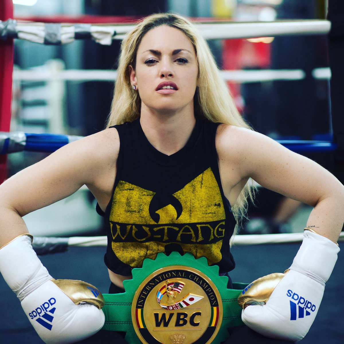 Dynamite4Life's tweet image. ➕ @HeatherHardyBox ...Hardy's @BellatorMMA debut is at #Bellator180 #BellatorNYC #WorldBoxingChampion #undefeated #support #WMMA #12Days