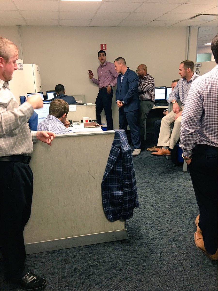 USFVinikMBA's tweet photo. Today our @TBLightning inside sales residents made their first cold calls while the rest of the department was there for support! #SEMImpact https://t.co/73I6C9VL09