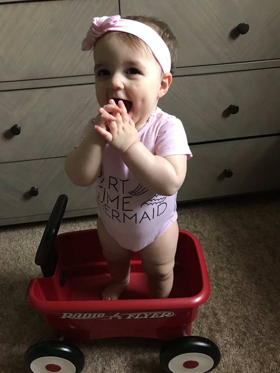 bb_brittw's tweet photo. Look at this big 11 month old!!
#parttimemermaid #wildchild https://t.co/6vI2Jf4xUG