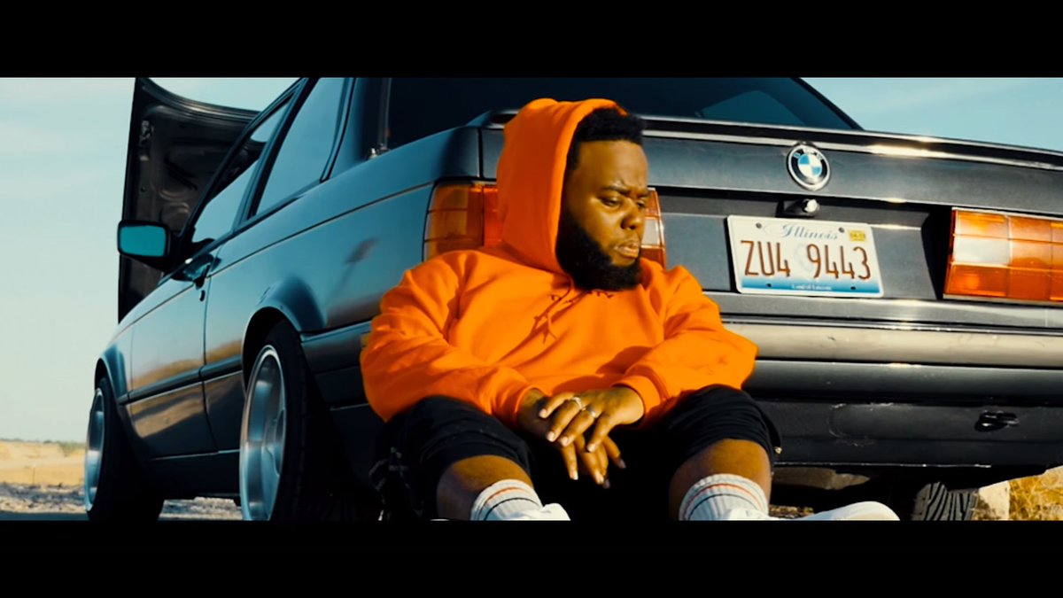 OnSMASH's tweet photo. Watch @2fourhrs new music video for "Nobody" taken from his #NightShiftEP, out now!
--> https://t.co/CpRfrtlRch https://t.co/nBQHfav7UT