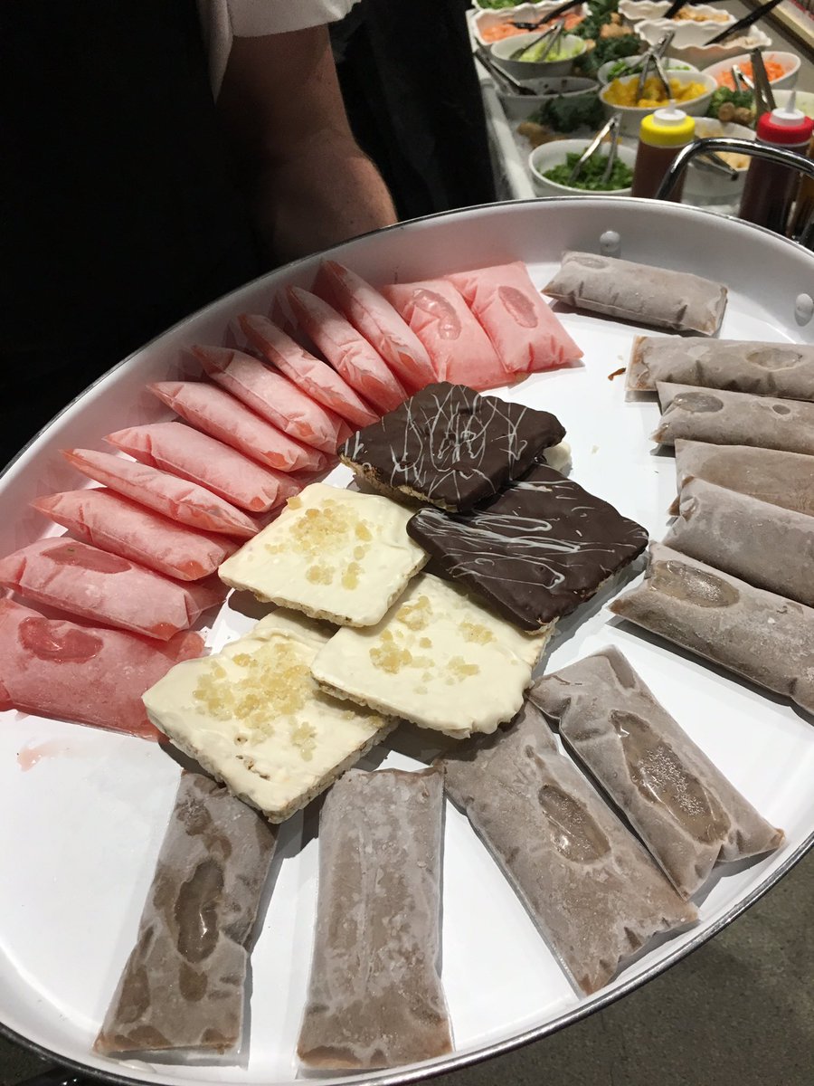 FletcoUSA's tweet photo. Seriously, this poke is unbelievable! Big props to @HighTidePoke for making our after hours party the best in town! #Neocon2017 https://t.co/mofmInCdaW