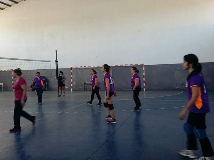 Deportes_Azul's tweet photo. #MaxiVoley
#EncuentroEnRauch
#PrimeroAzul https://t.co/EISLNZsiVW
