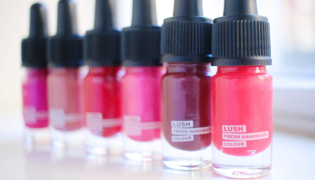 botanicandterre's tweet photo. 6 of the Best Vegan Lipsticks From Lush https://t.co/k4MIcX4acq https://t.co/7QxsH50wCC