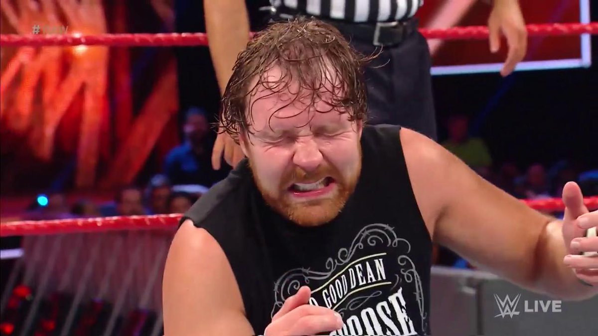 WWEUniverse's tweet photo. The #LunaticFringe @TheDeanAmbrose is in some trouble courtesy of @IAmSamsonWWE right about now! #RAW https://t.co/e6tzjnMWnk