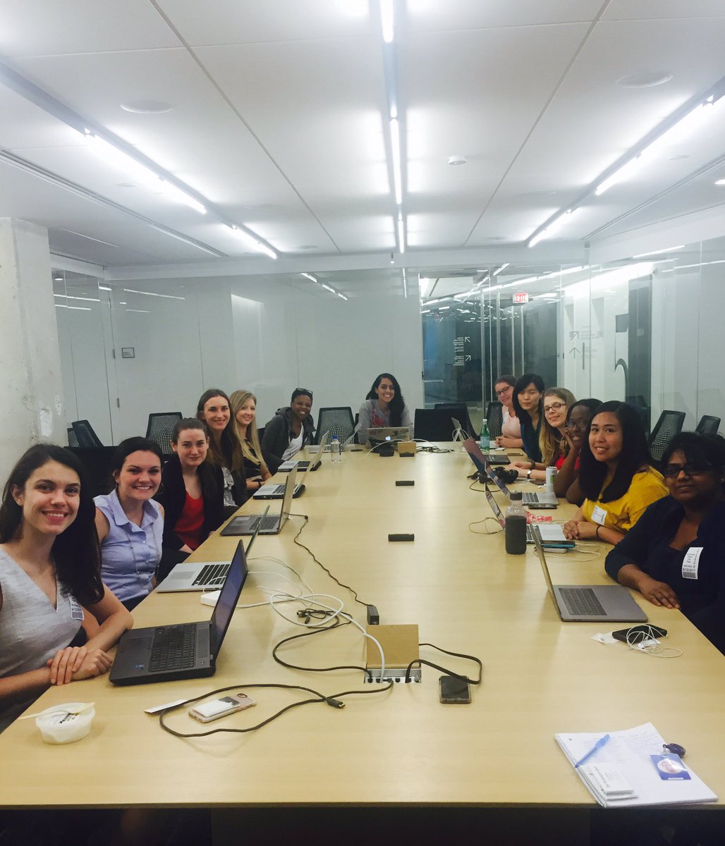 TeamWashPost's tweet photo. The perfect group of #womenintech joined us tonight for a front end hands on lab. #dctech https://t.co/ZeldPMJIpQ
