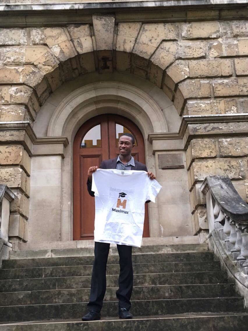 MaximaxInc's tweet photo. Notre directeur était de passage à l'@UniofOxford pour promouvoir l'éducation à l'international #education #mentorat #coaching #haiti #uk https://t.co/pYTAcwlcj5