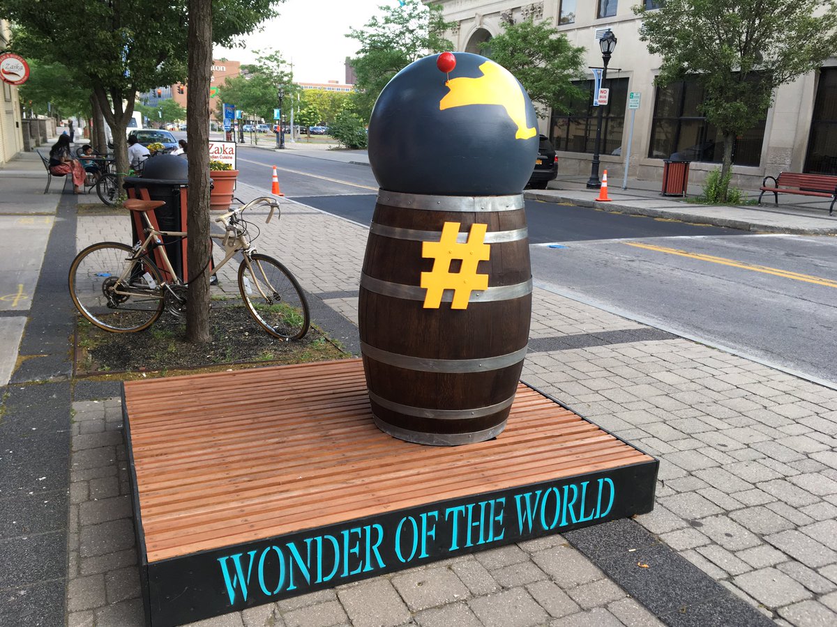A lovely addition to Third Street 🌎 #LiveNF #wonderoftheworld #NiagaraFallsUSA