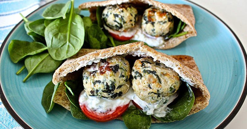 FitnessMagazine's tweet photo. These Creative Lunch Ideas Beat Any Regular Sandwich https://t.co/VnAHbilBCJ https://t.co/Cpuo0AcXqg