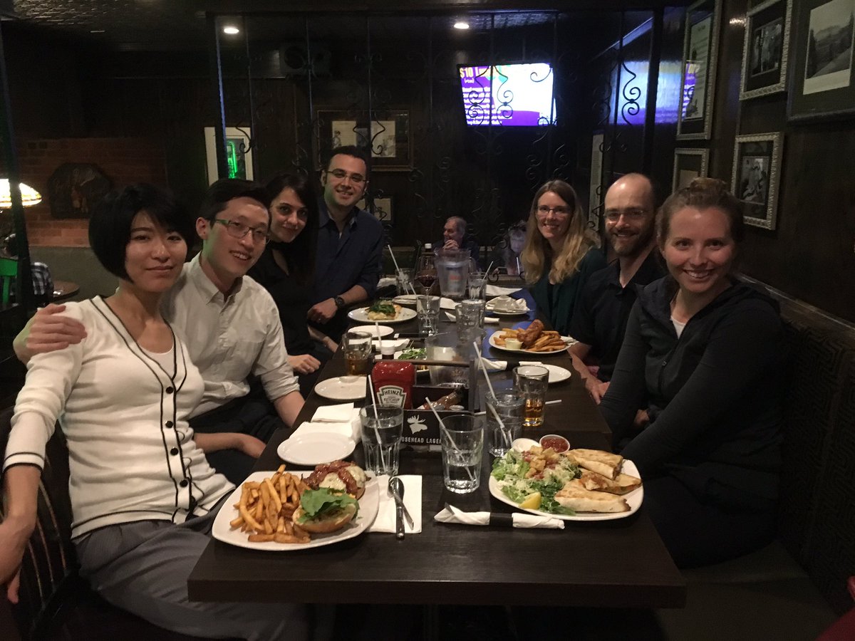 SpacemanRen's tweet photo. Meeting old and new friends #CAPACP2017 QUPATH #ABPATH Generously sponsored by Dr Davidson #bestprogramdirector https://t.co/TPm2Jkv0Yy