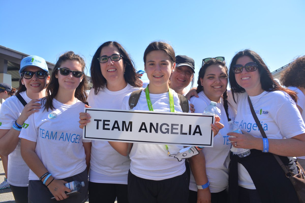 mrslapico's tweet photo. First time walkers for TEAM ANGELIA. Thank you to all the volunteers for your hard work. #TELUSWalk #jdrfwalk @JDRF_Canada @JDRFWindsor https://t.co/EAiqhk3fZR
