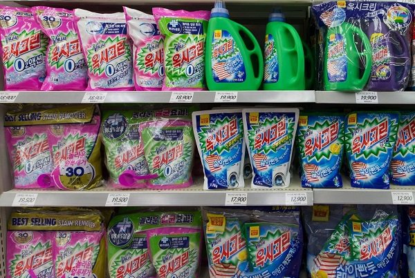 techholickr's tweet image. 위해 생활화학제품, 대형마트와 백화점 교환·환불 가능해진다
techholic.co.kr/news/articleVi…
#탈취제_방향제_세정제 #위해우려물질_교환_환불 #금지물질_화평법 #입증자료_사회경제성 #안전기준_초과_즉시