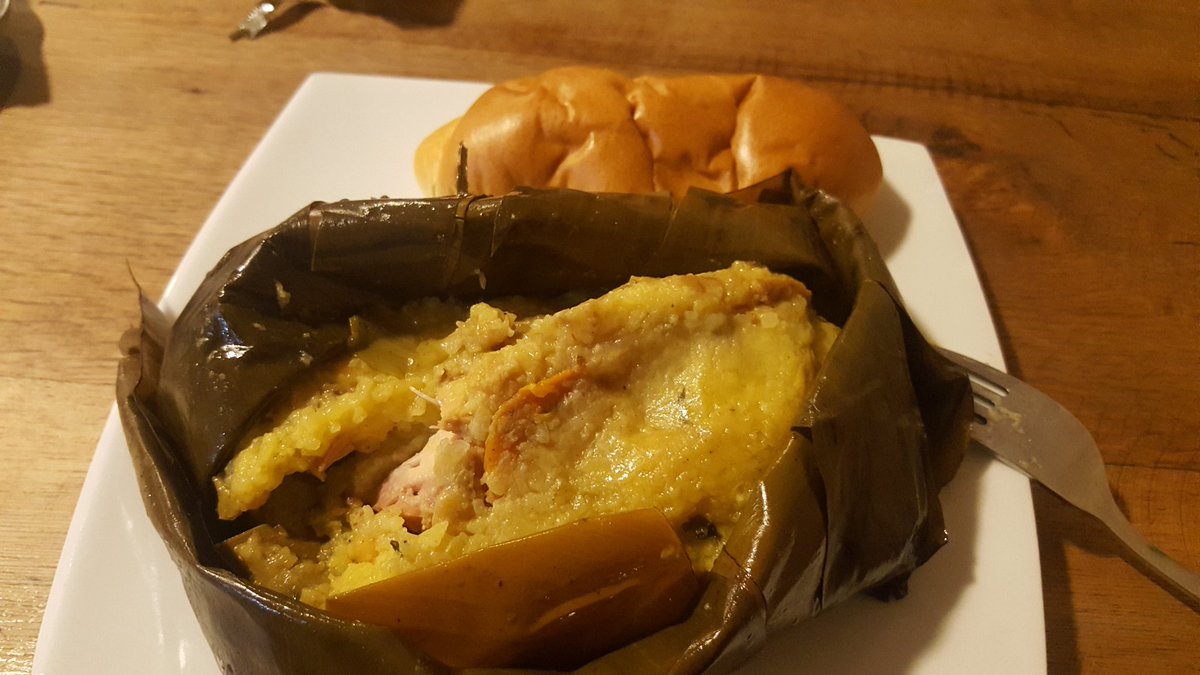 marianof_ok's tweet photo. Cenando con @EnRuanado colega de #Botoga integrante del Concejo de la ciudad. Academia, #ComPol y amigos! After #CumbreCartagena https://t.co/2SgalN1IsB