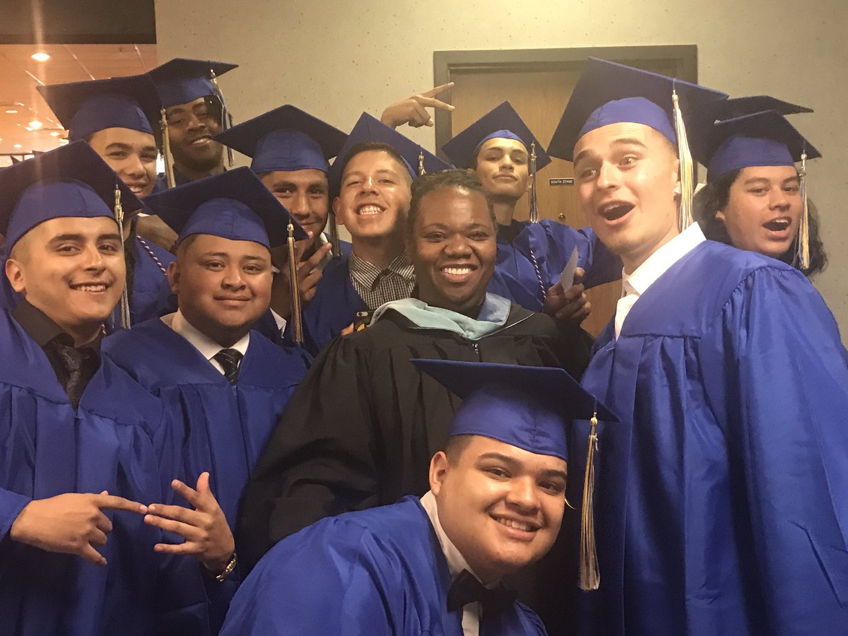 Supt_Davis's tweet photo. #RobeUp! Congrats to 2017 Reed HS Raiders! Thank you to the staff for making this an amazing year! Go Raiders! https://t.co/bzFqq3CLNV