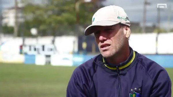 Velez? A vos te saqué campeón. Independiente Rivadavia, San Lorenzo? También. ALEM? A vos no mostro, me violó ITUZAINGO