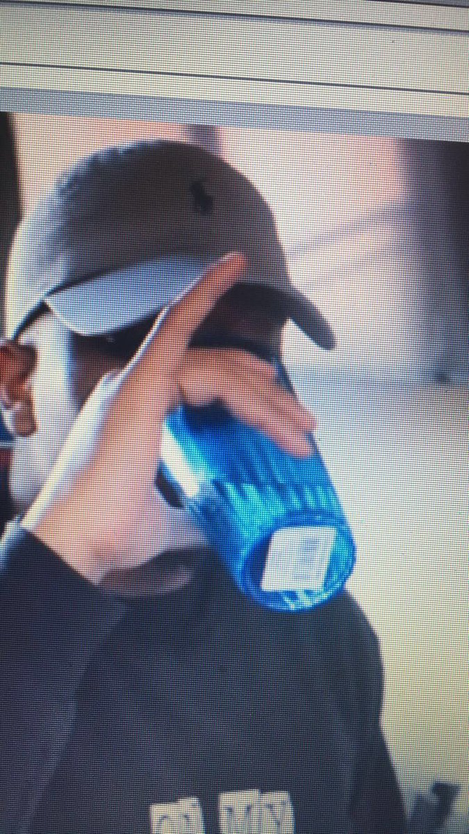 lucasbrown60's tweet image. Always thirsty 😂😂 @JustZik