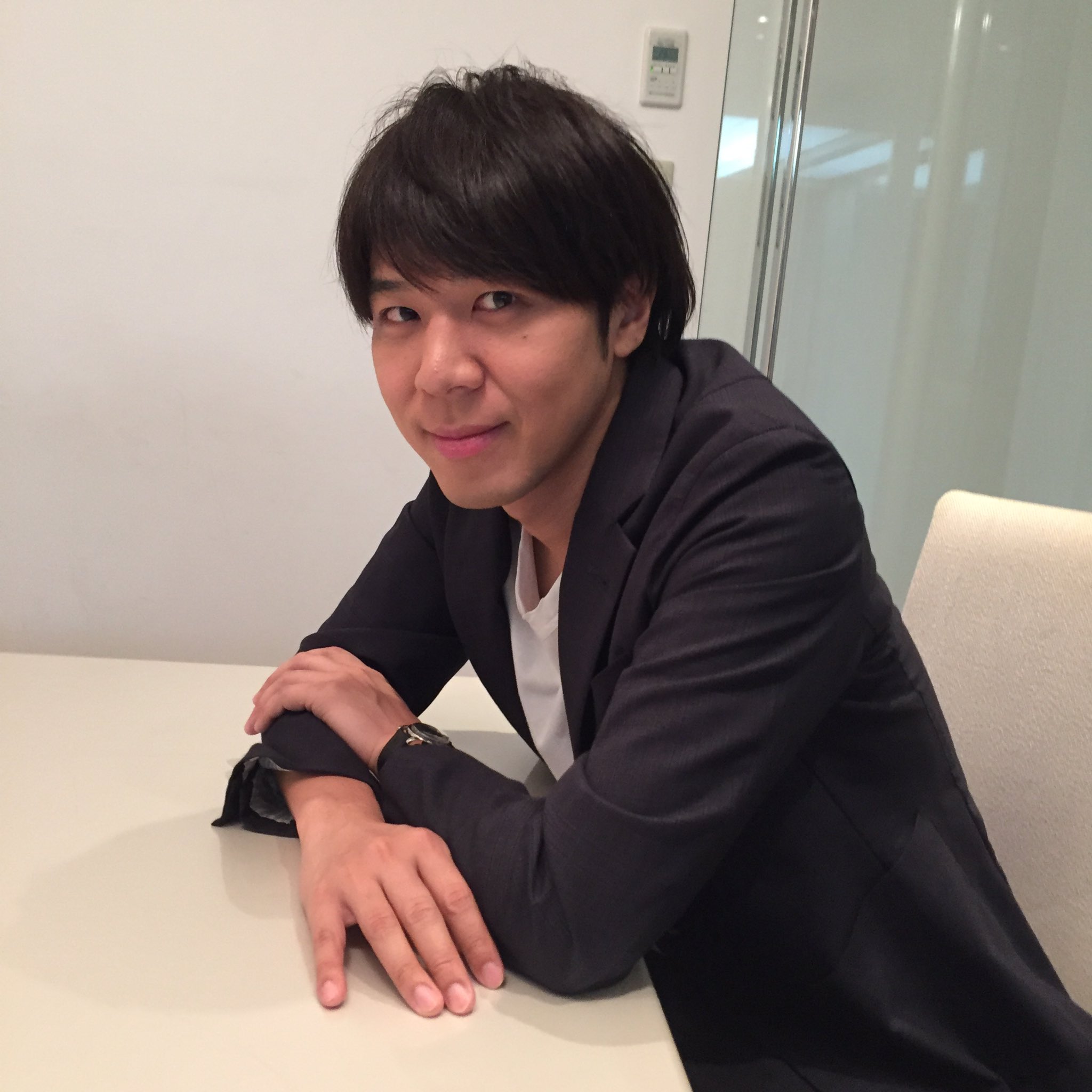 Pon のp Twitterren 全国 ロッチファンの皆さま Pon ツイッターに頂いた 一部のリクエストに応えて これから結婚式 の打ち合わせ 彼氏とデートなう コカドケンタロウver T Co Dybn0nvm5o Twitter