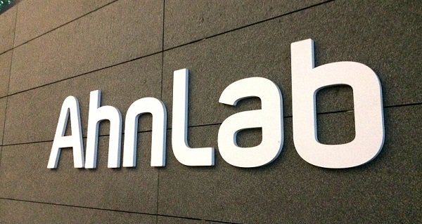 techholickr's tweet image. 안랩-KAIST, 머신러닝 기반 보안관제기술 강화 위해 공동연구 실시
techholic.co.kr/news/articleVi…
#안랩_카이스트 #차세대_siem #분석엔진_개발_시나리오 #빅데이터_관제시스템 #머닝러신_인공지능 #세피니티_고도화_지능화 #사이버공격