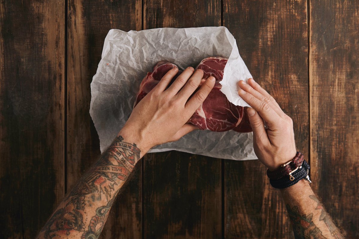 bleatsnetwork's tweet photo. From now until Monday get 50% off food from 6pm at ethical butcher &amp; grill restaurant @BoxcarLondon, soft launching in #Marylebone. #BLEATS https://t.co/2odlsK5lCI