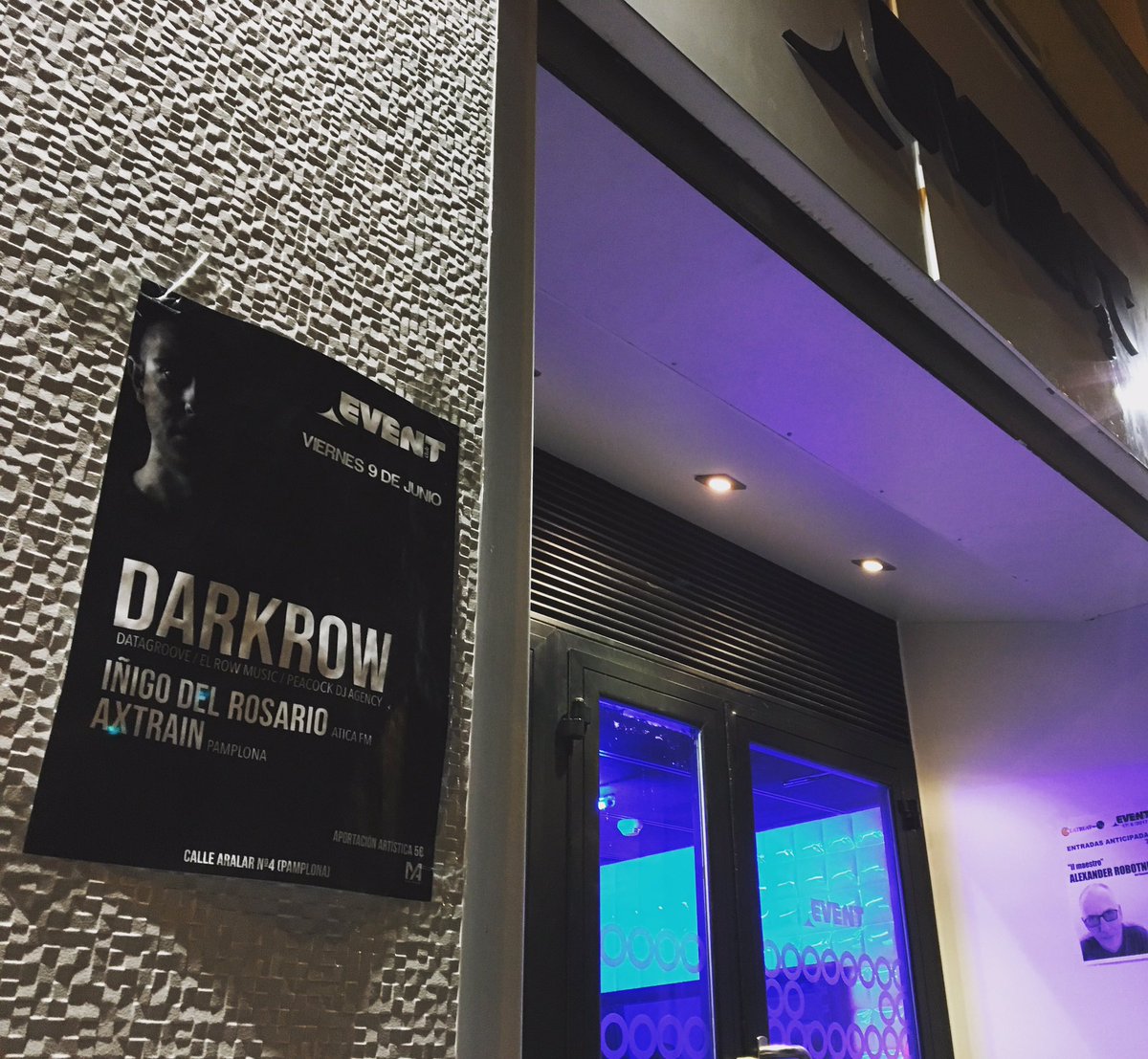 Axtraindj's tweet photo. @Axtraindj @Darkrow #Iñigodelrosario @AlexMuguiro #Eventclub #club #sonidazo #20Hzs #subgraves #rompepechos https://t.co/wZeTpcPemj