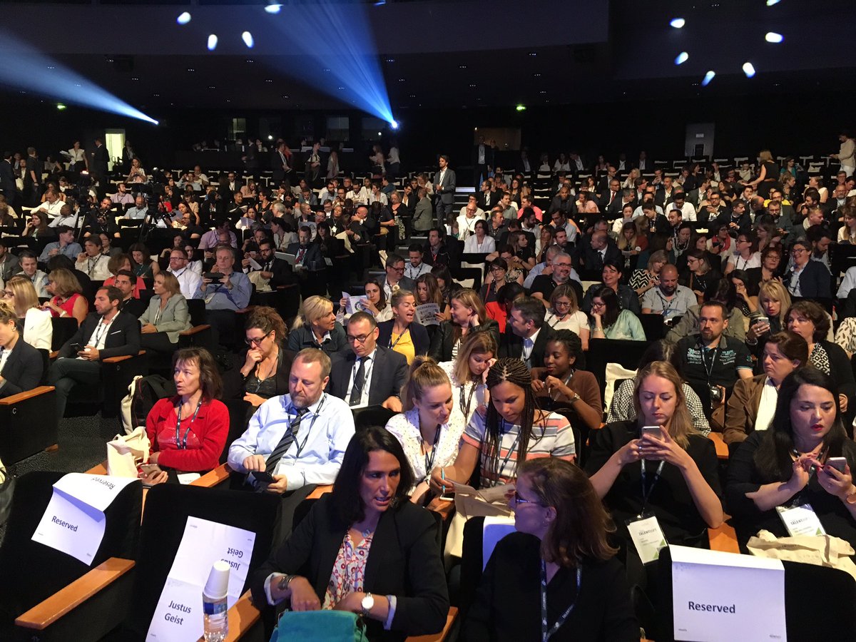 justusgeist's tweet photo. Full house @TalentsoftGroup #ClubTS https://t.co/DO8nNA9JaR
